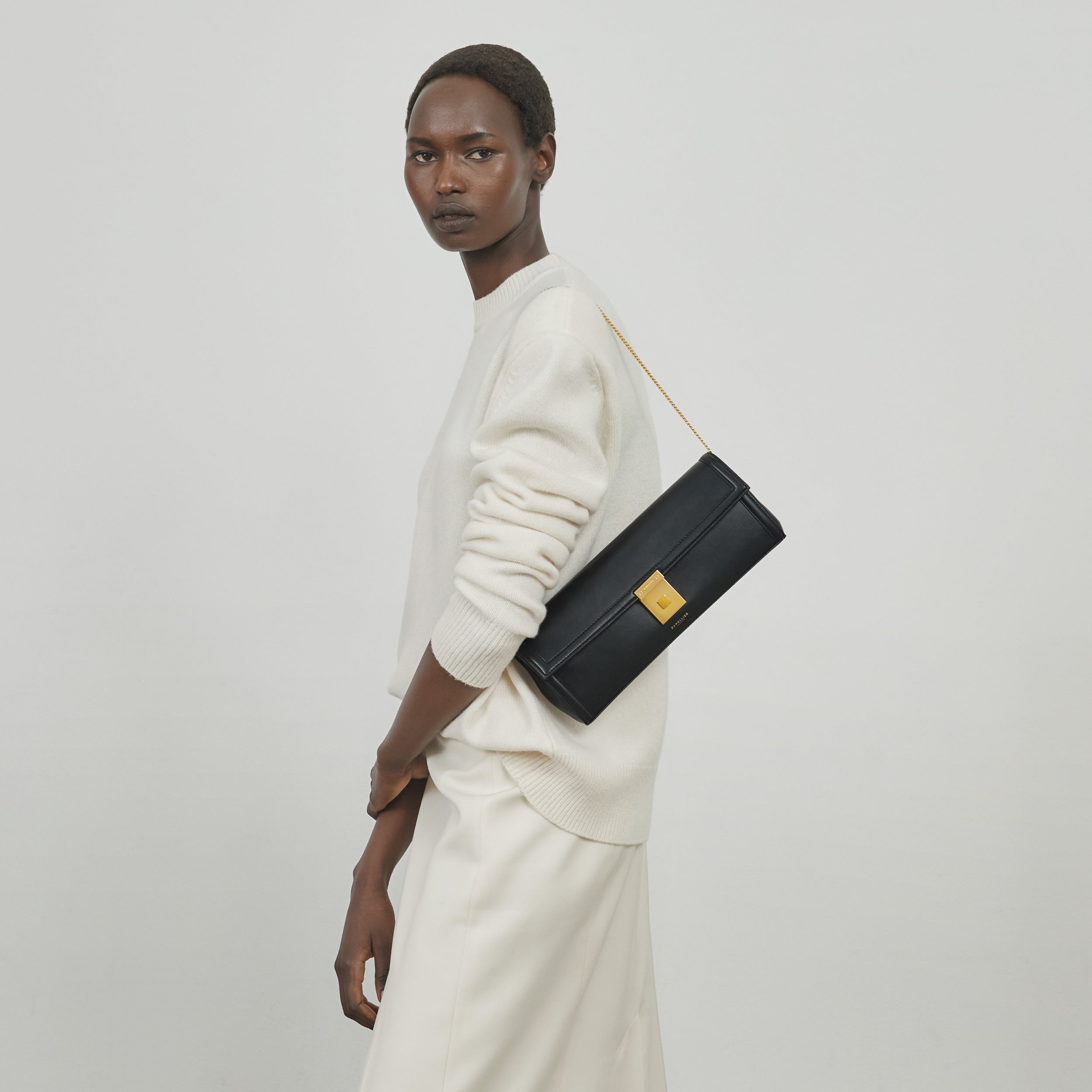 The Paris Clutch - black smooth