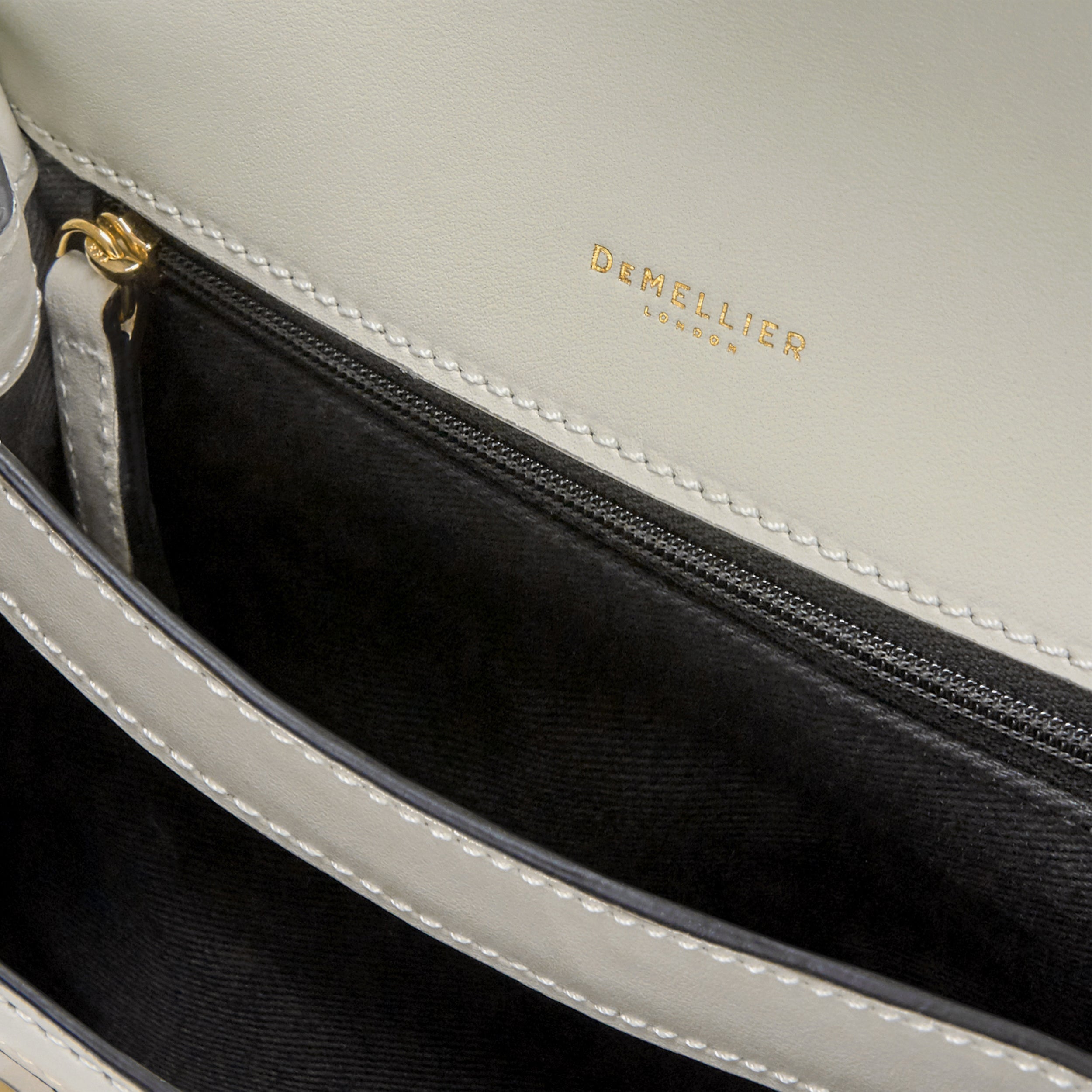 The Paris - off-white smooth