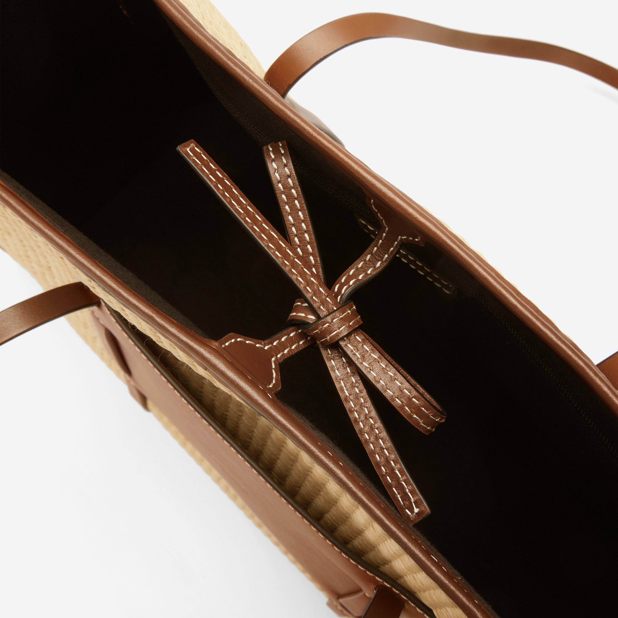 The Large Capri - warm raffia tan smooth ecru stitching