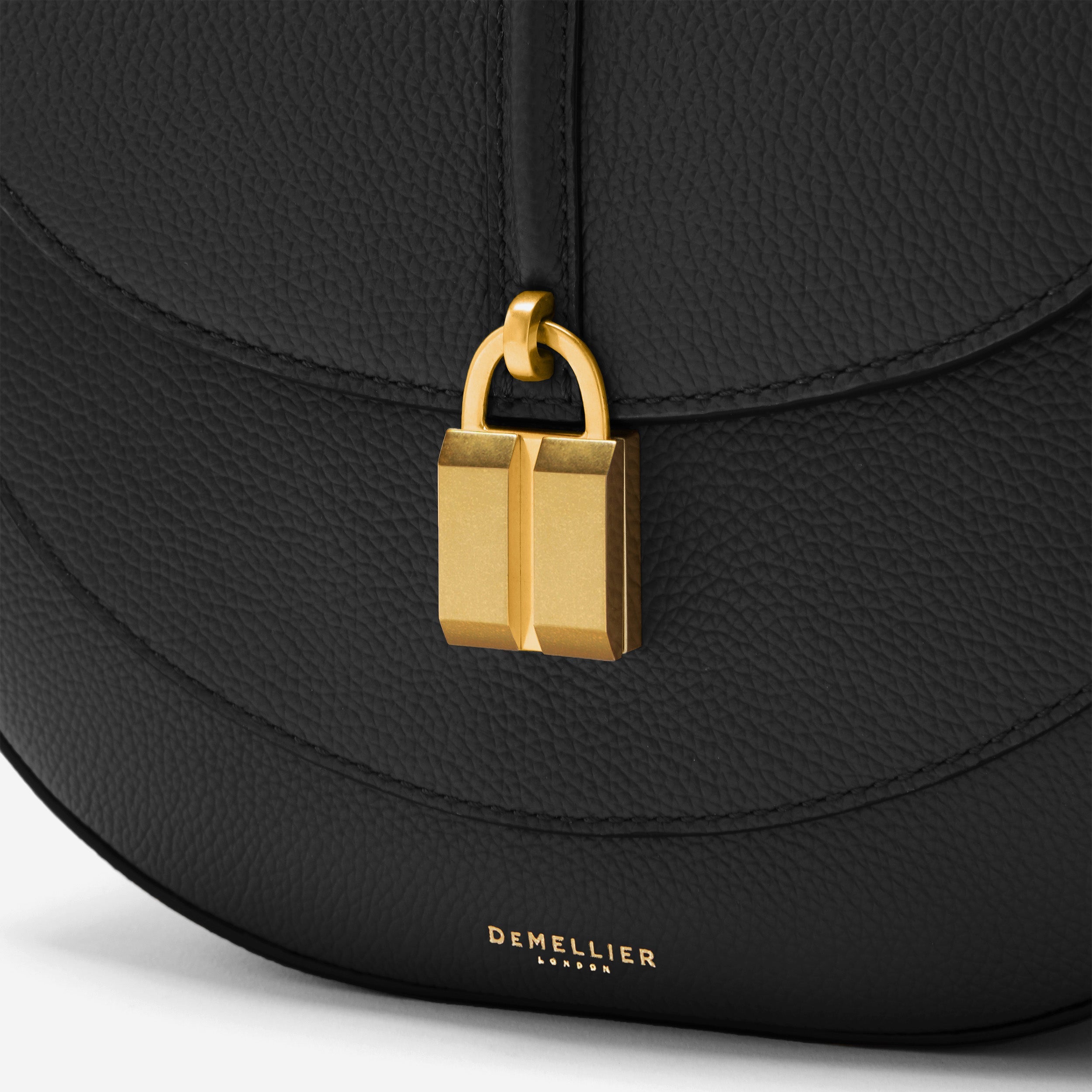 The Siena Saddle - black small grain