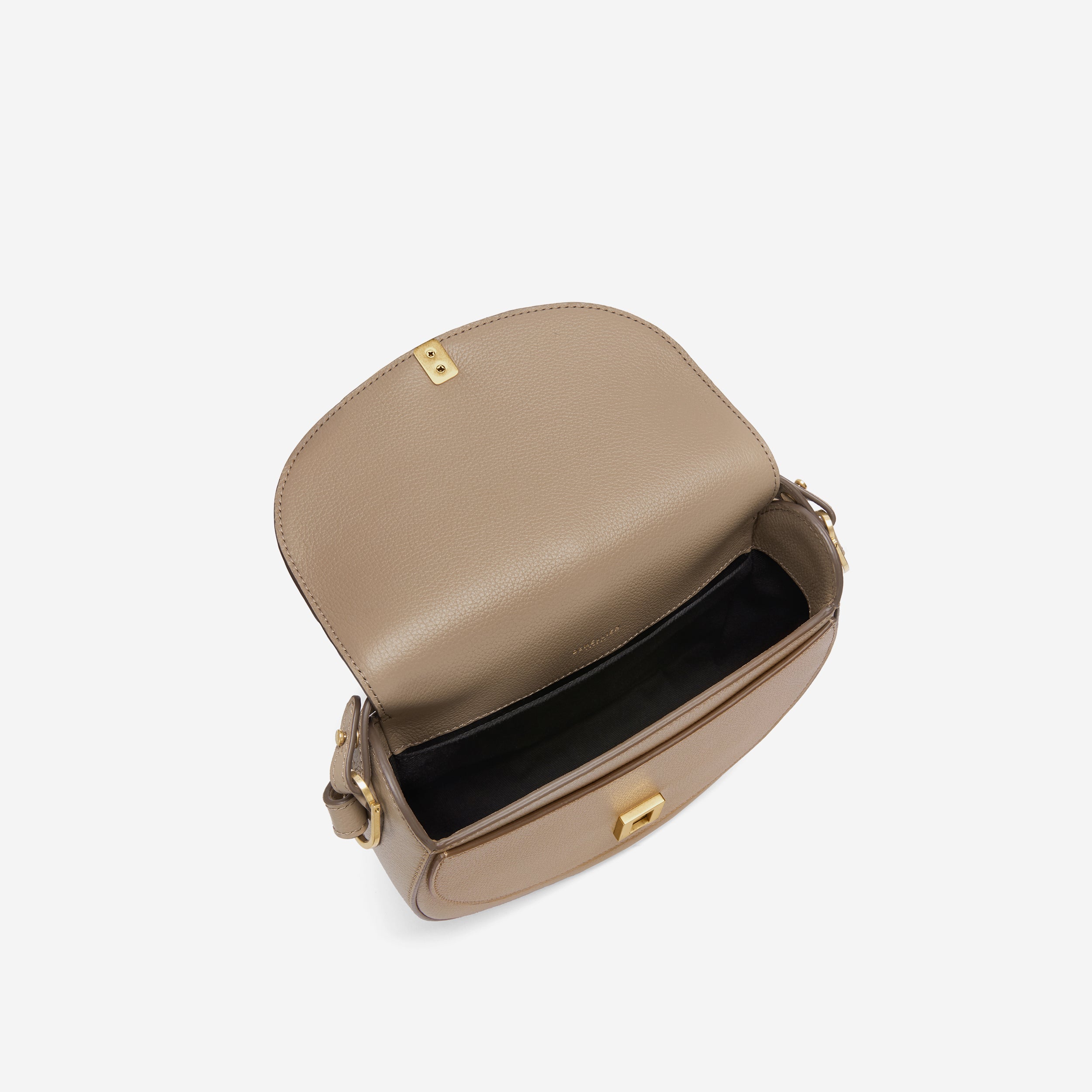 The Siena Saddle - dark sand small grain