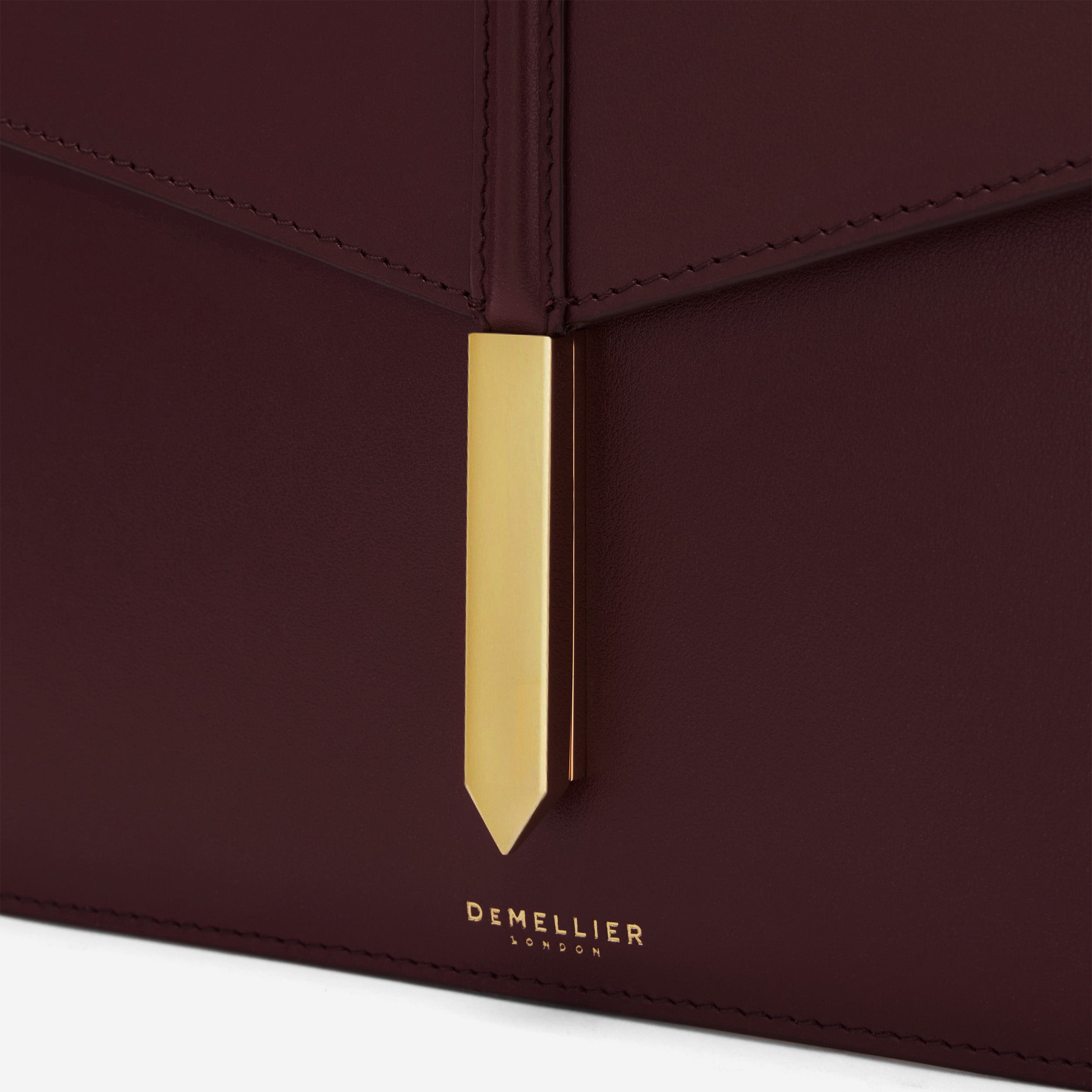 The Tokyo Clutch - burgundy smooth