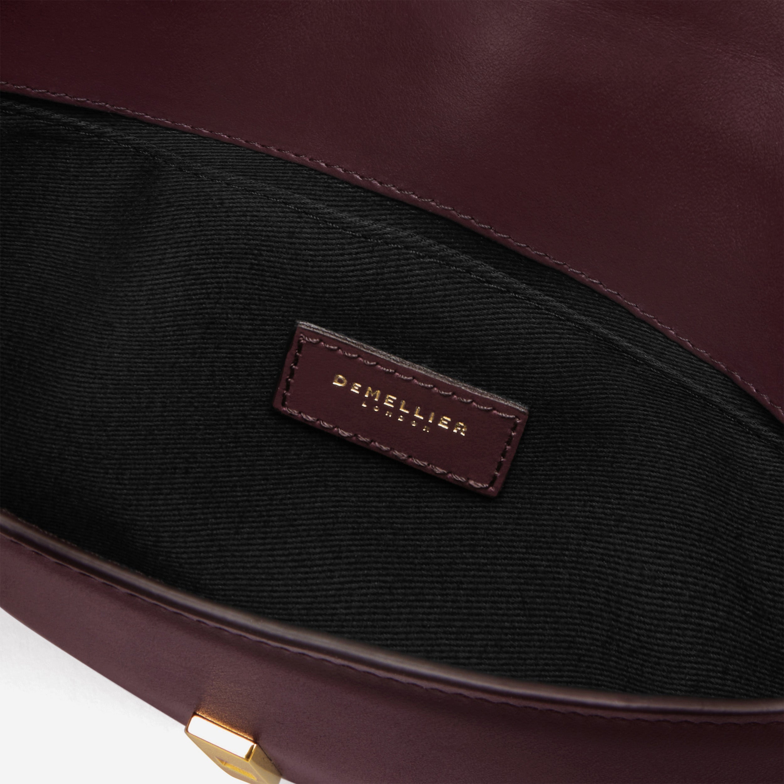 The Tokyo Clutch - burgundy smooth