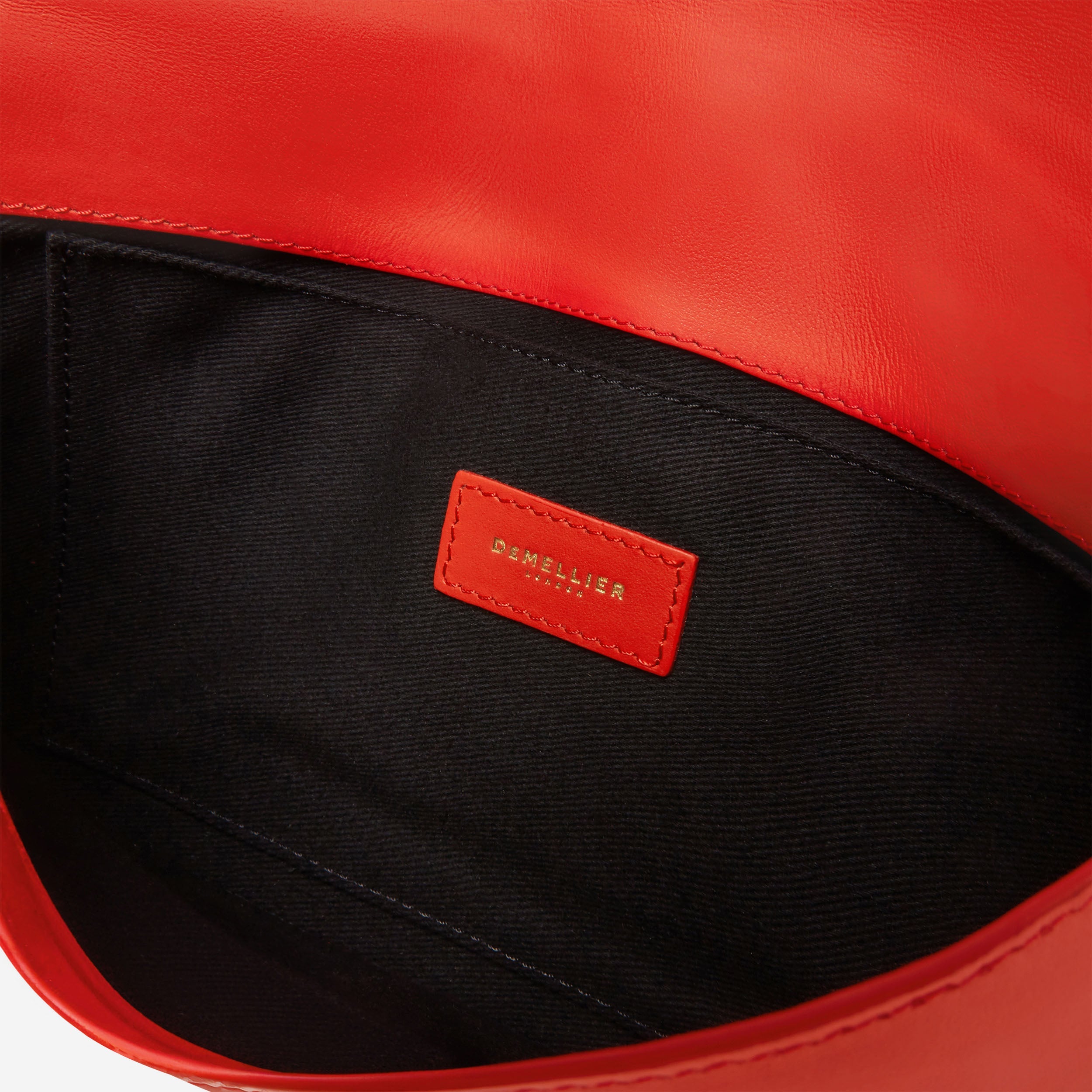 The Tokyo Clutch - poppy red smooth