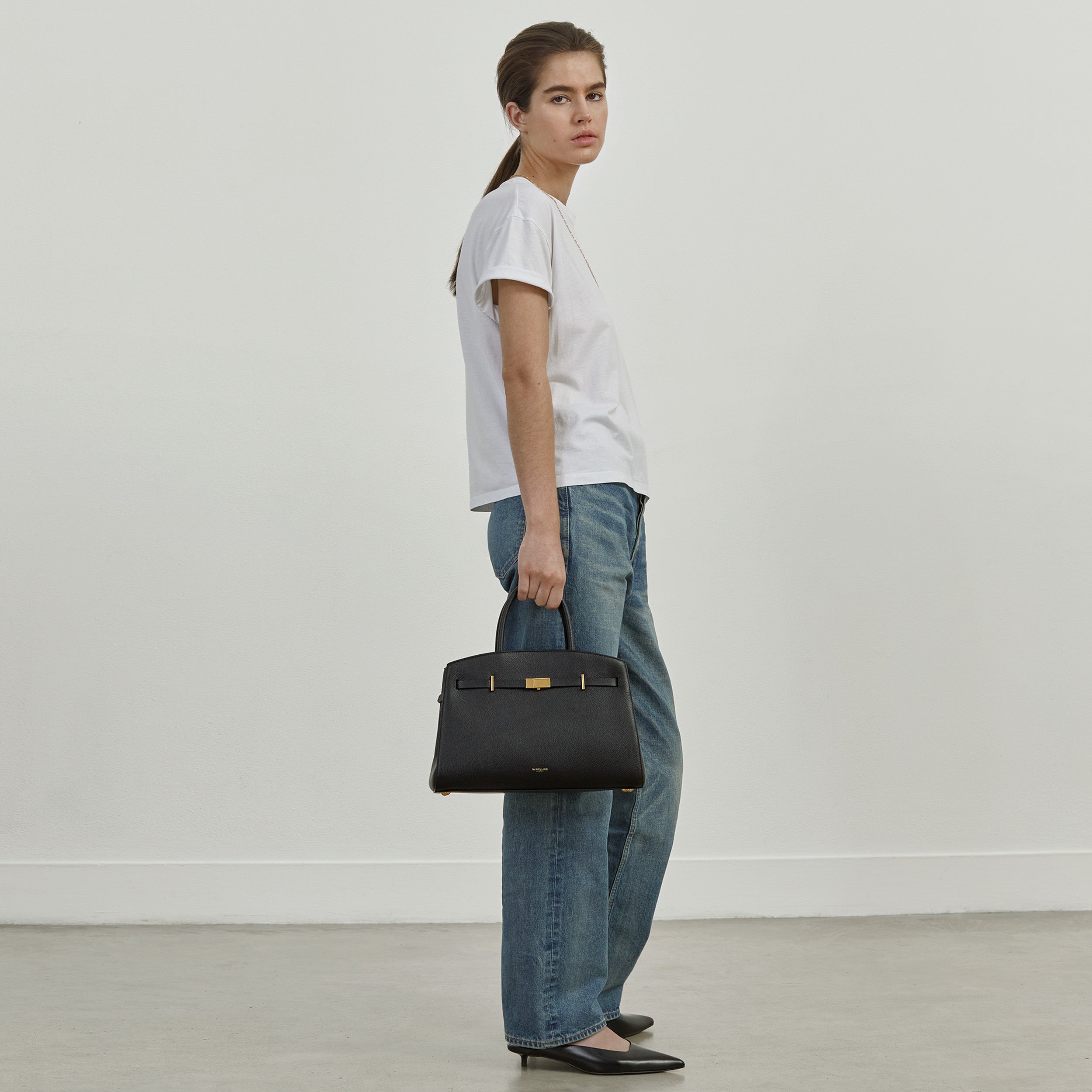 The Midi Hudson - burgundy small grain