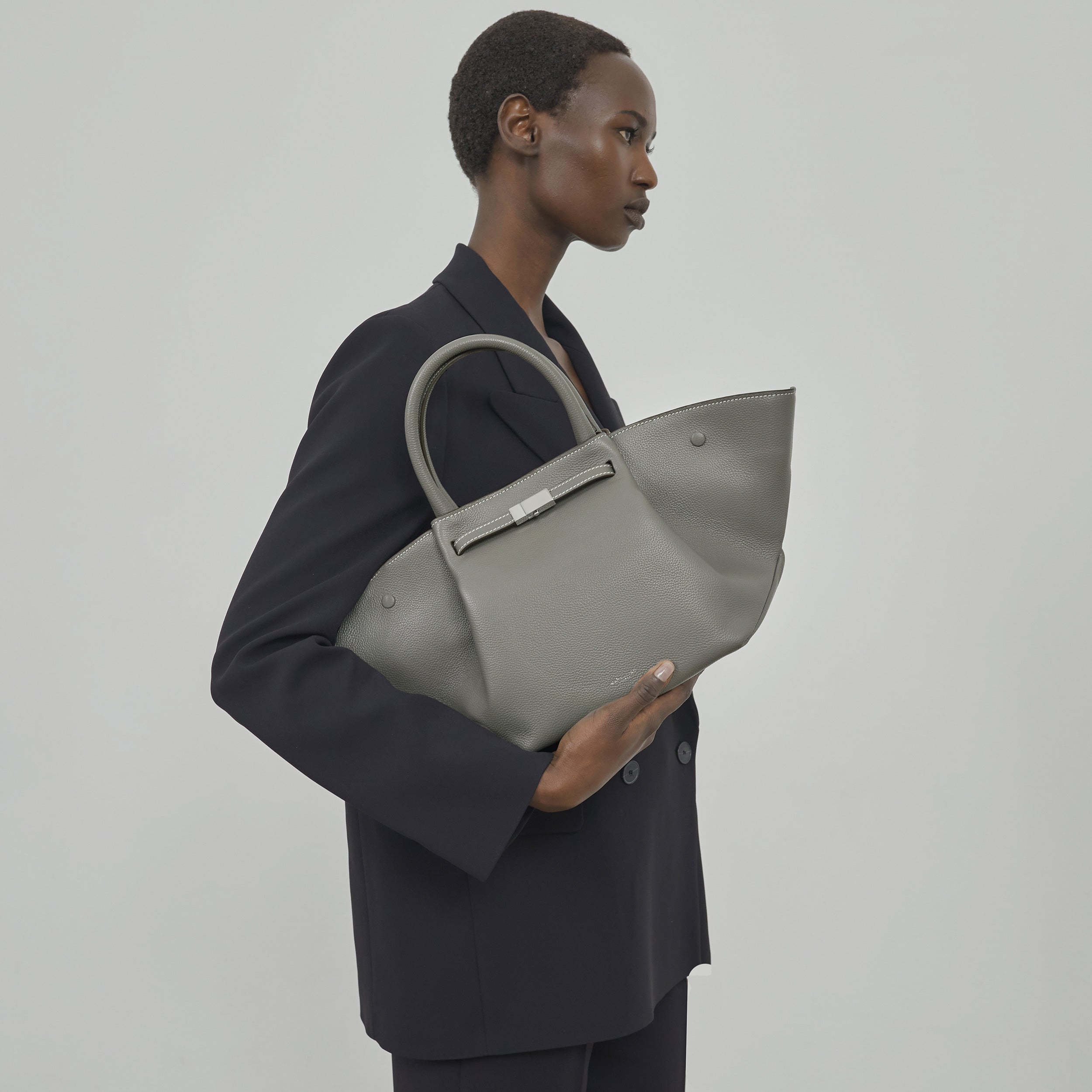The Midi New York - stone grey small grain ecru stitching