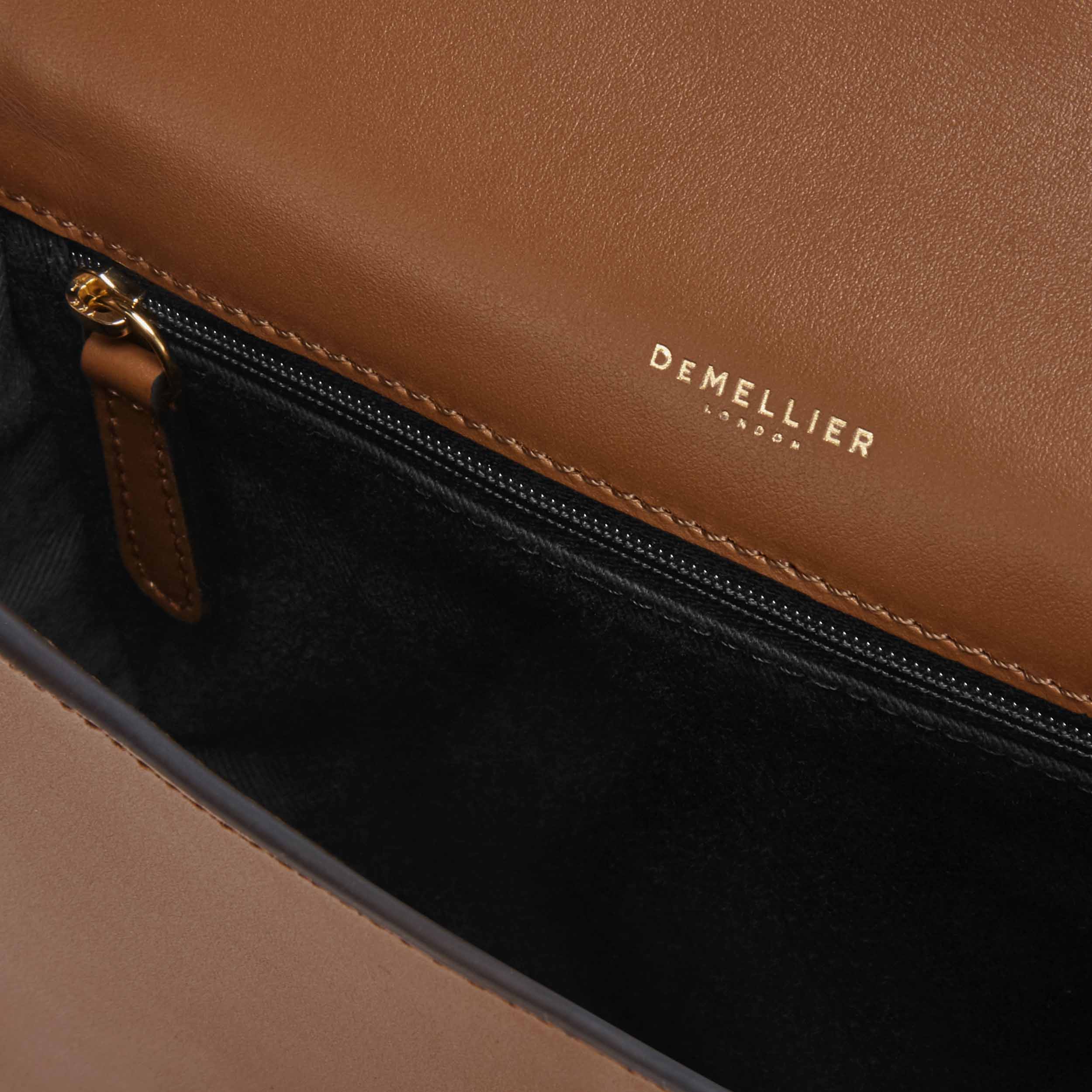 The Small Vancouver - tan smooth