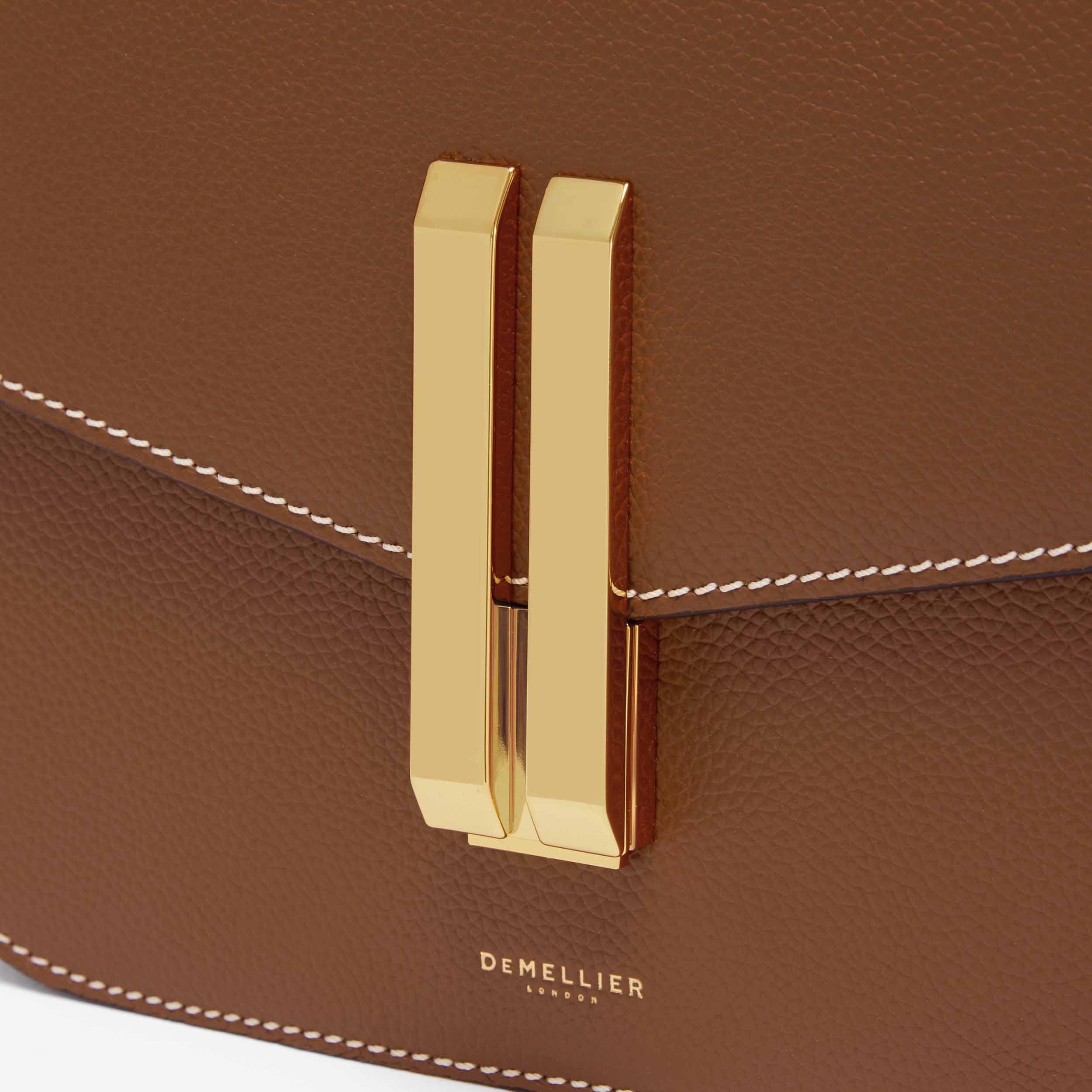 The Vancouver - tan small grain ecru stitching