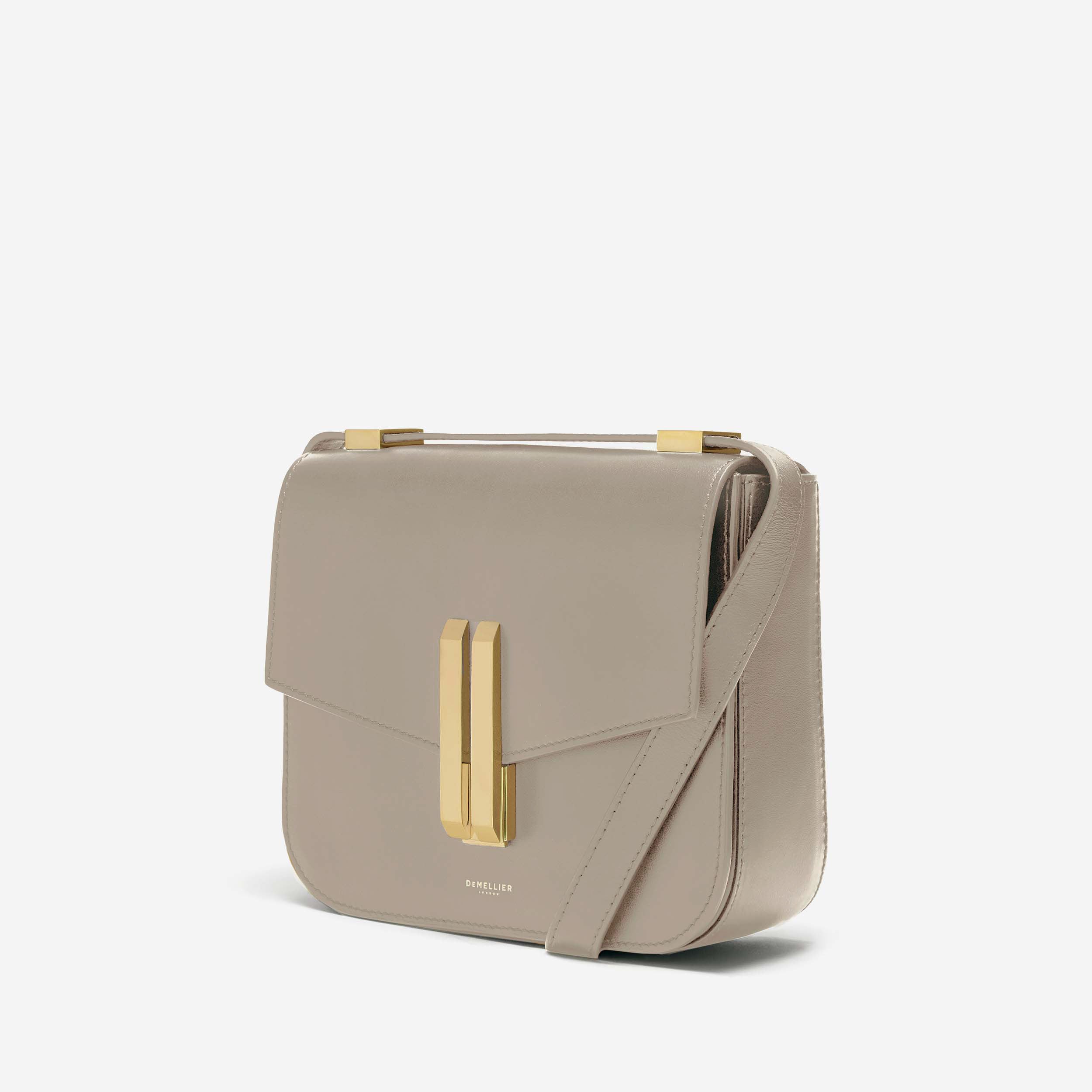 The Vancouver - taupe smooth