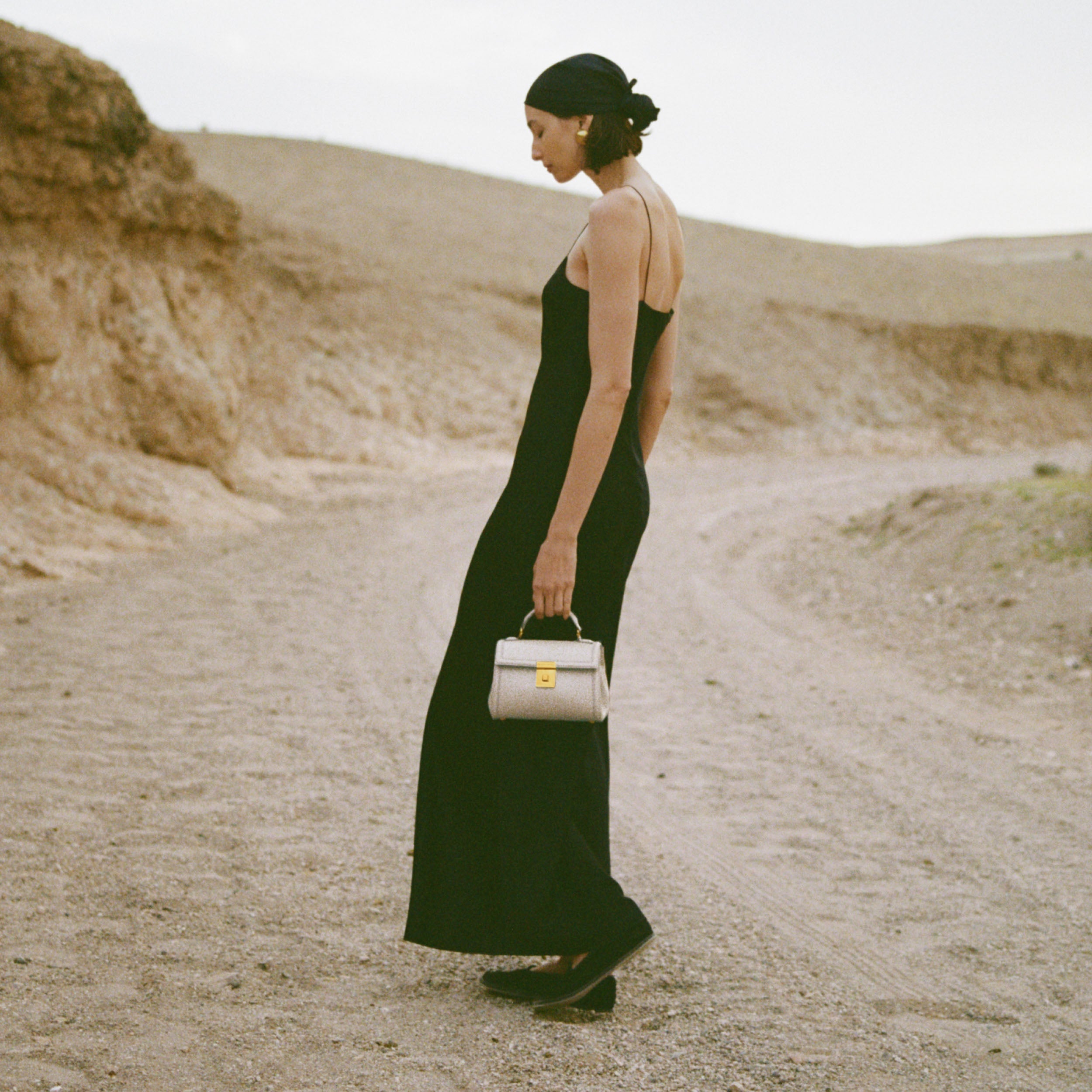 The Paris - off-white smooth