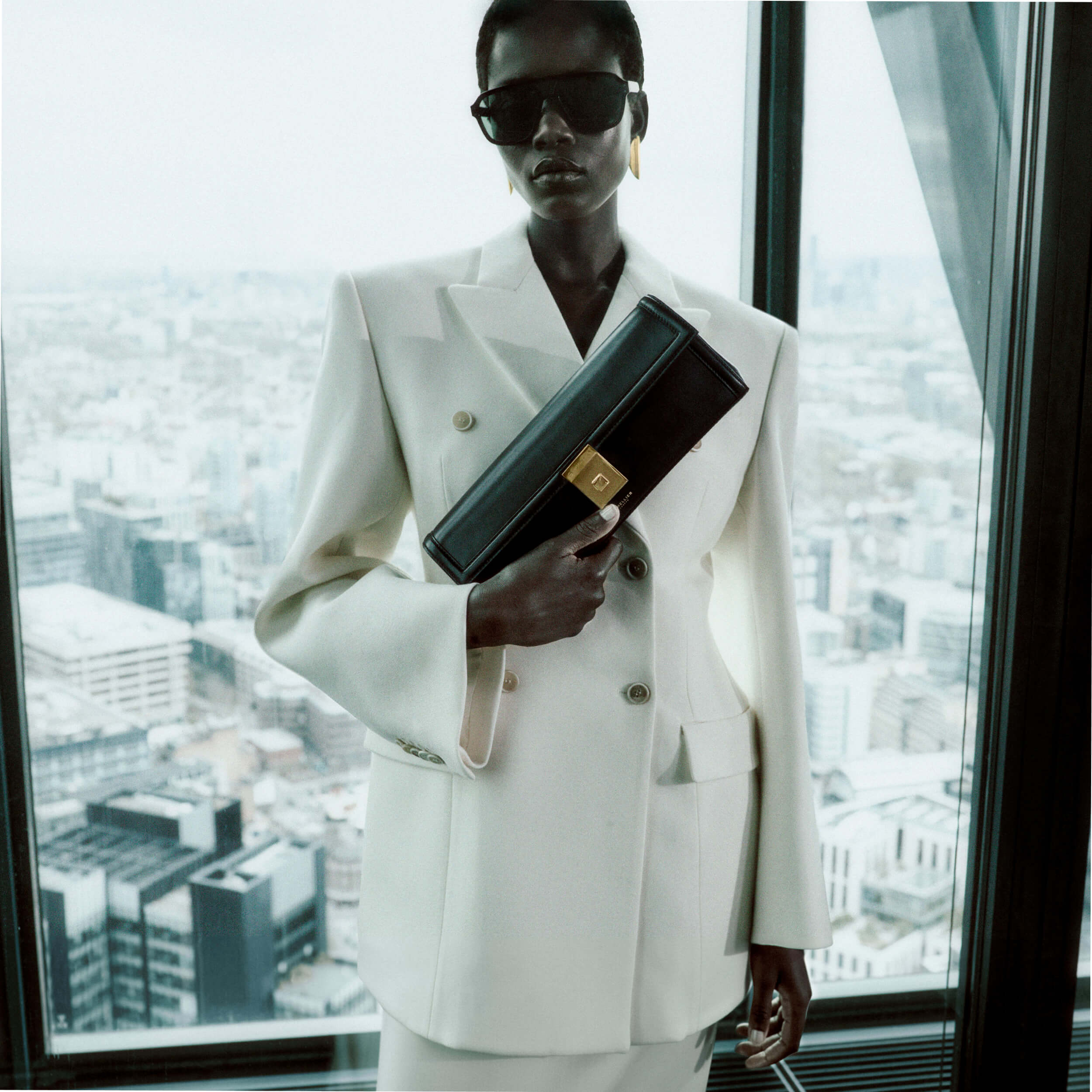 The Paris Clutch - black smooth