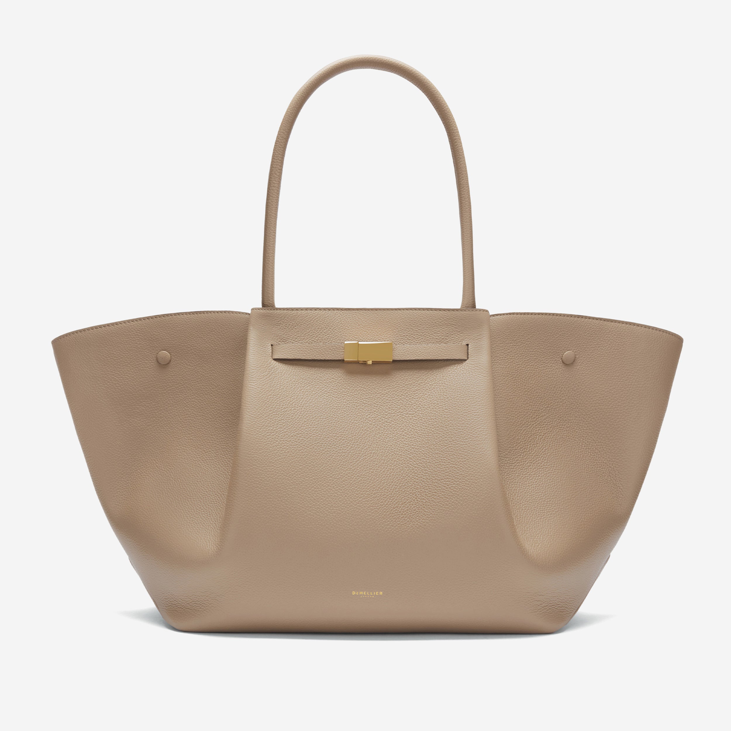 The New York - dark sand small grain