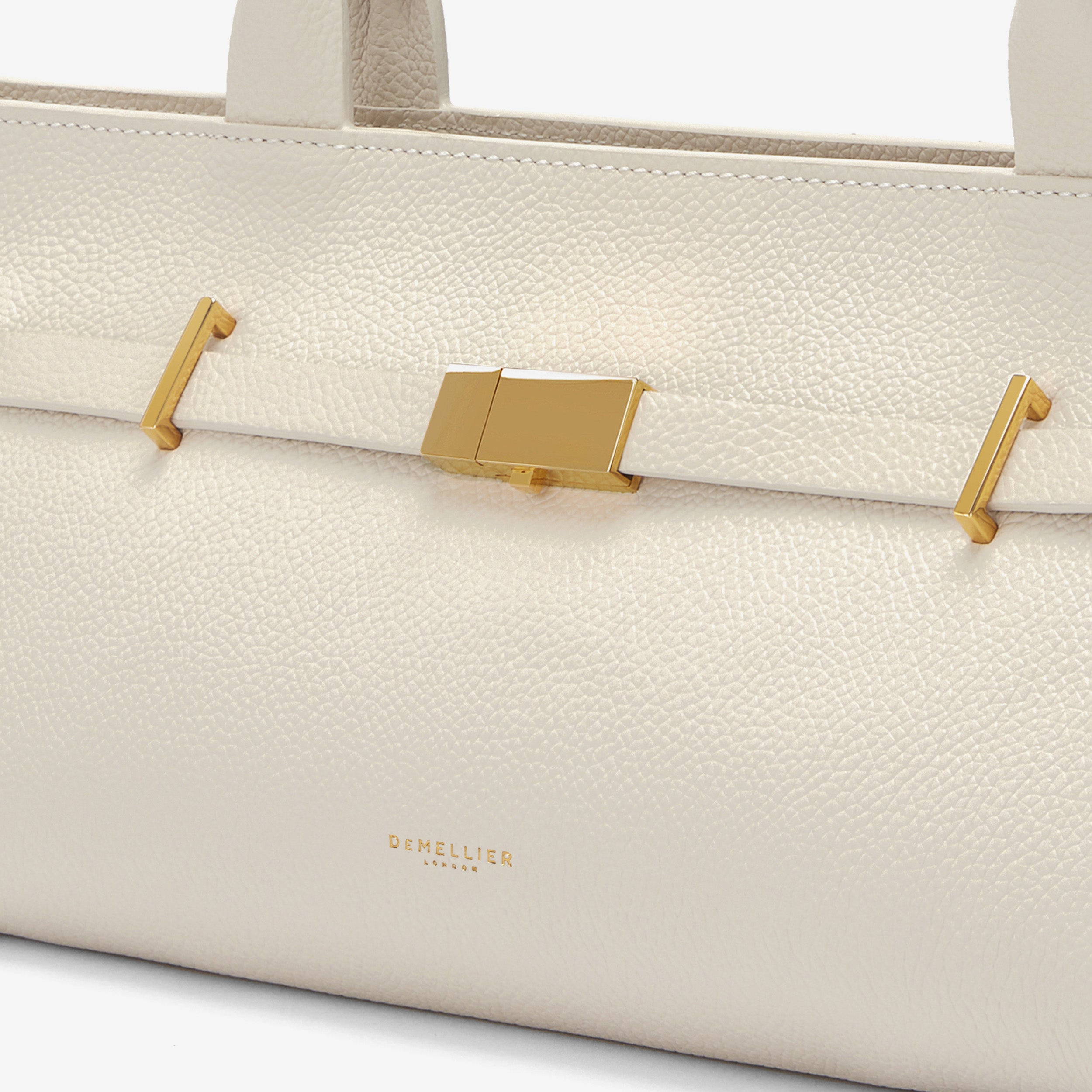 The New York Shoulder - off-white small grain