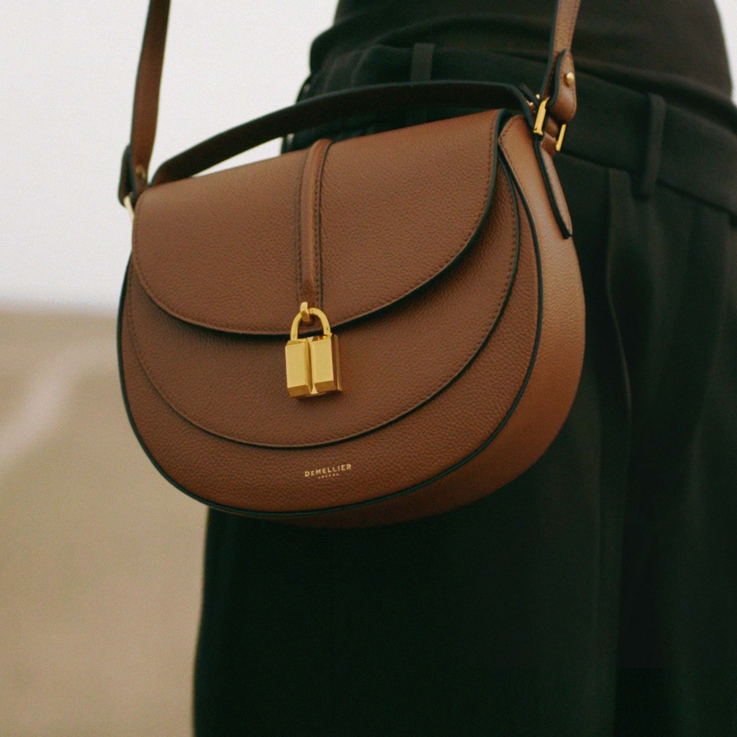 The Siena Saddle - tan small grain